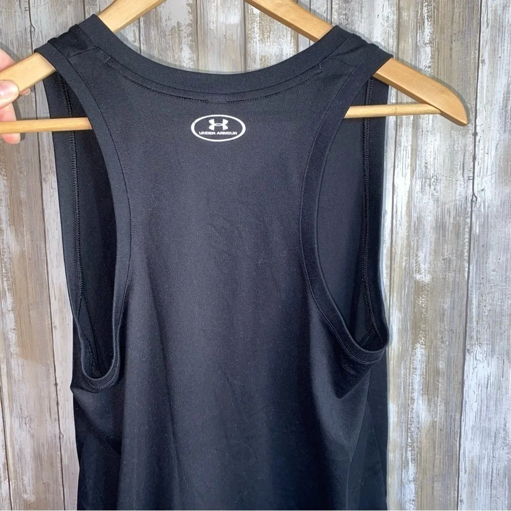 Under Armor Black Fitted V Neck Tank - Picture 4 of 5